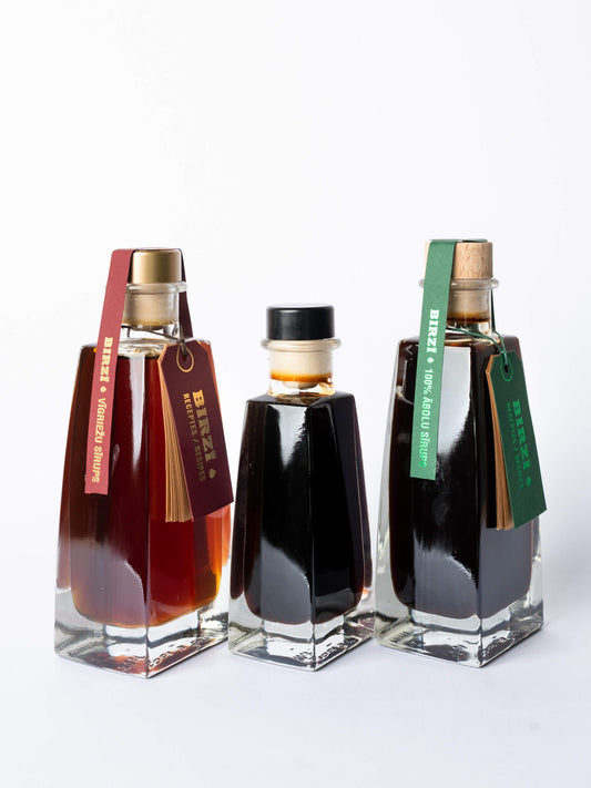 Syrup selection for pancakes (trio)